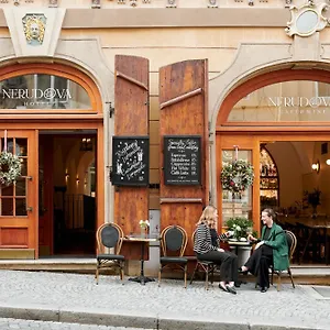 Nerudova 211 Отель