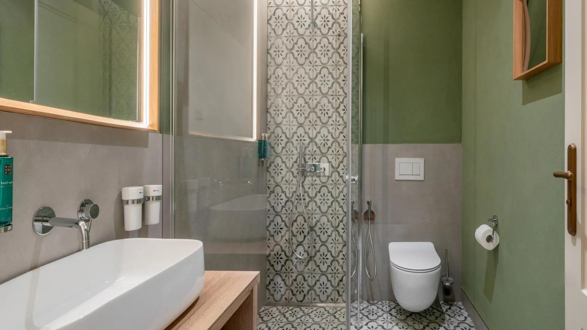 The Botanist Aparthotel Prague