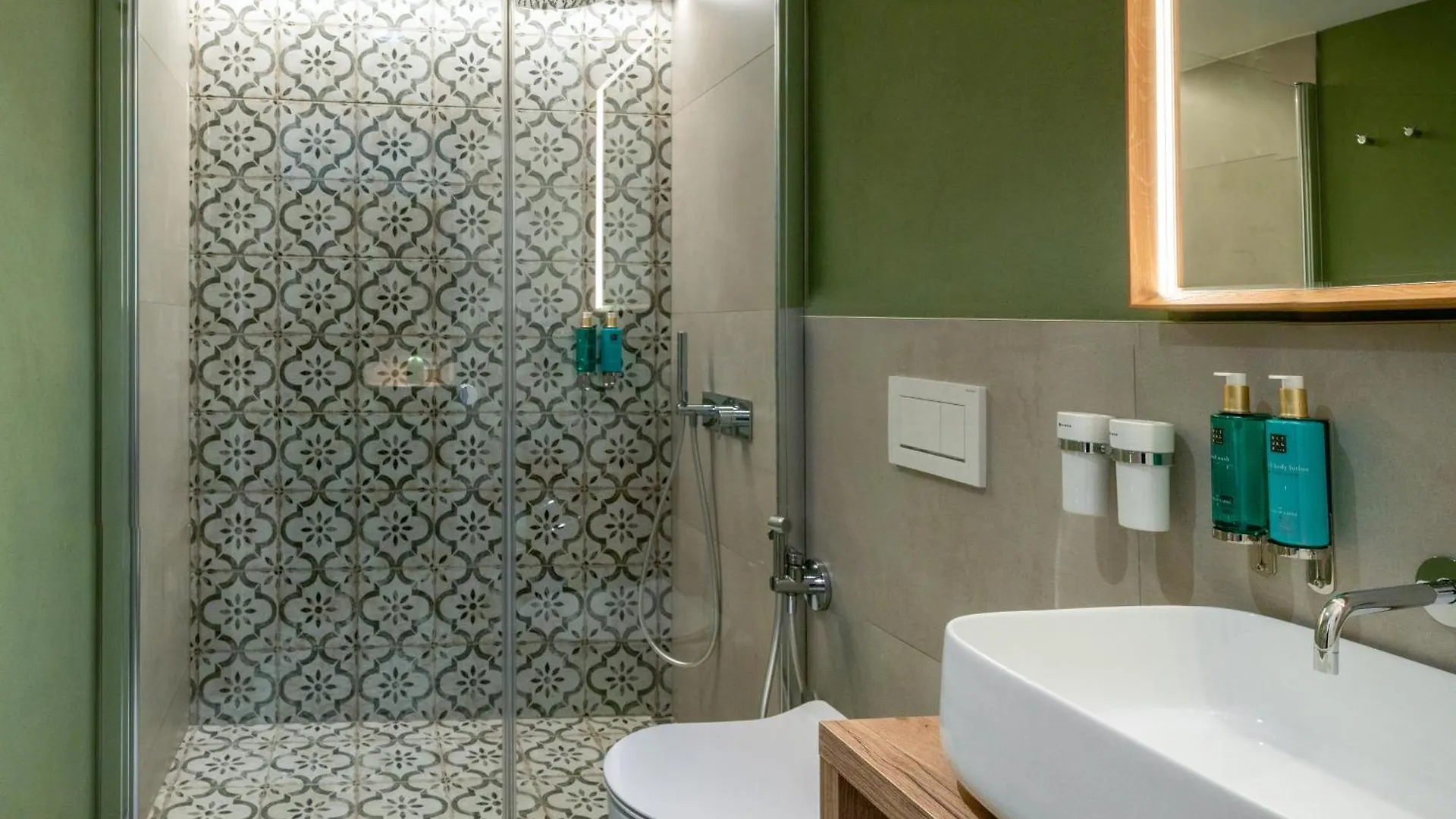 The Botanist Aparthotel Prague