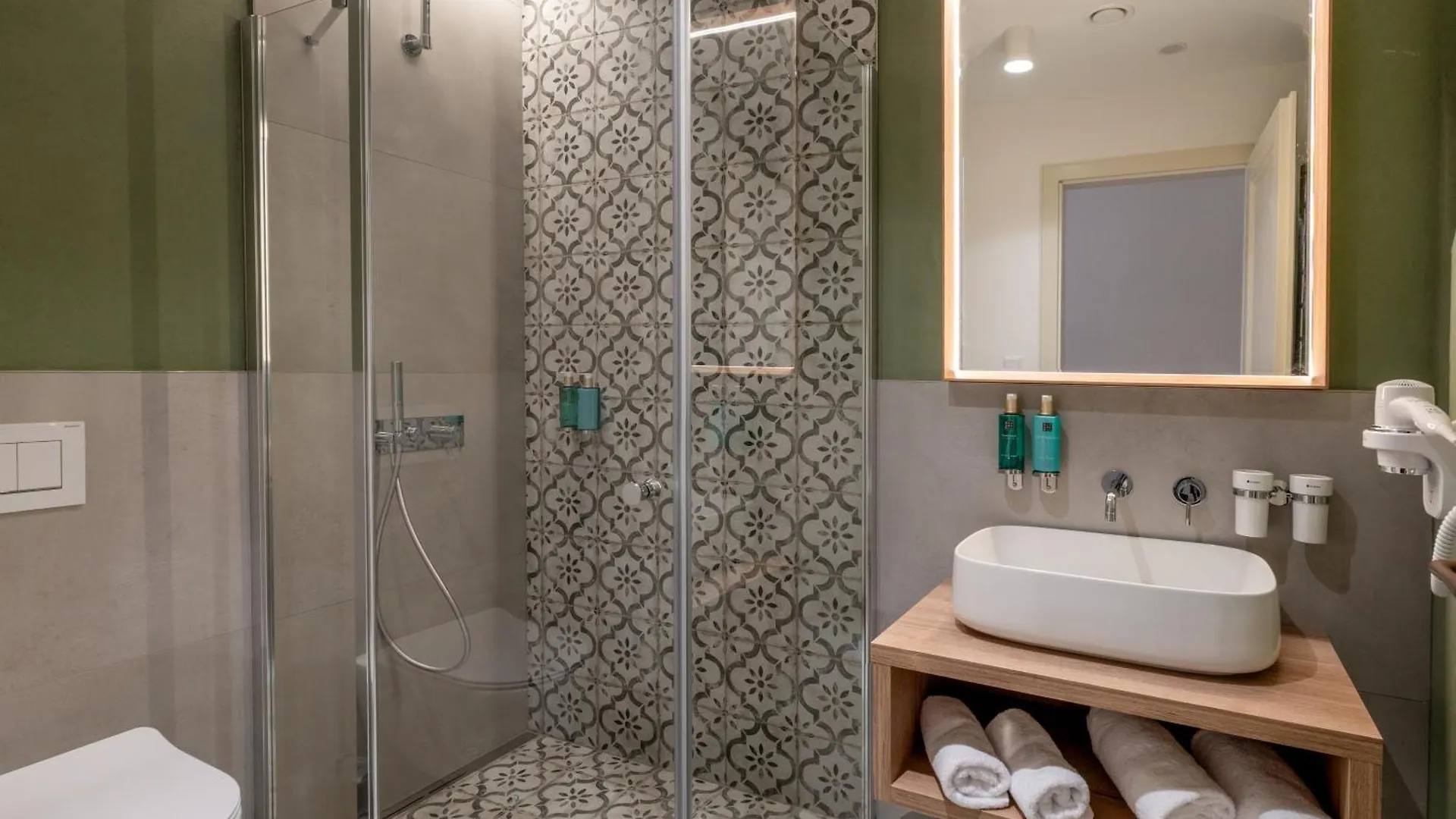 The Botanist Aparthotel Prague 4*,  Czech Republic