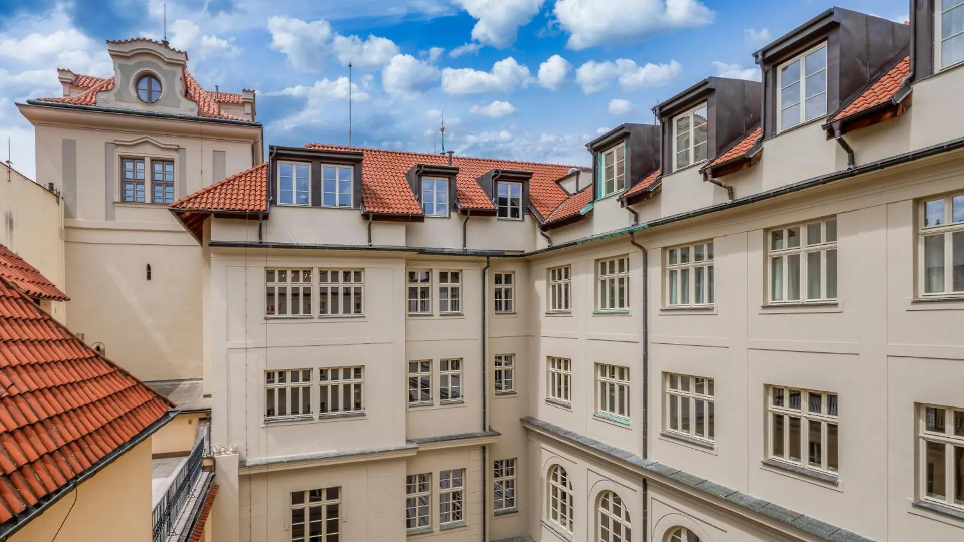 The Botanist Aparthotel Prague